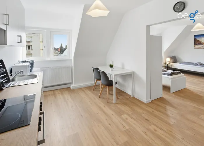 Bege Urbanstay Bergkamen